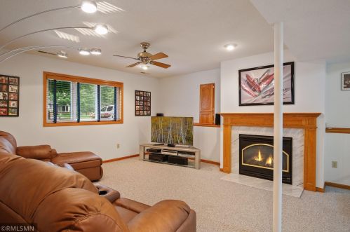 4460 Hamilton Dr, Saint Paul MN  55123-1974 exterior