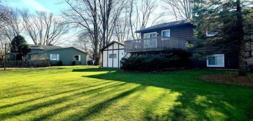 12688 Atlantic Ave, Waukegan, IL 60085-1216