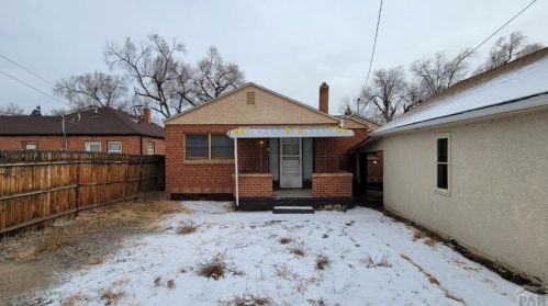 2425 2nd Ave, Pueblo CO  81003-1745 exterior