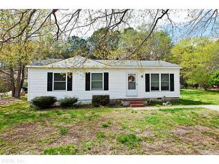 111 Spring Rd, Yorktown, VA 23690-4225