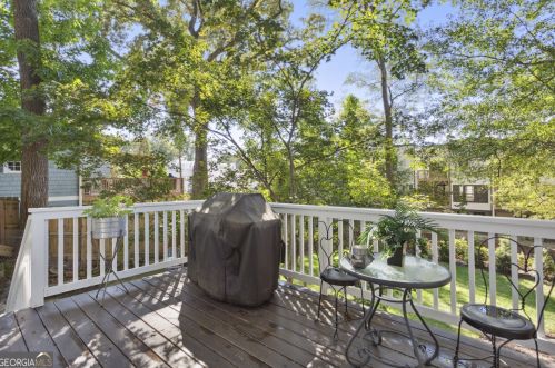551 Hascall Rd, Atlanta GA  30309-2227 exterior