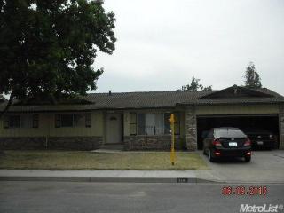 3491 Santos Ct, Turlock, CA 95382-0523