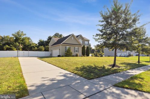 103 Summer Lea Dr, Erial, NJ 08081-1872