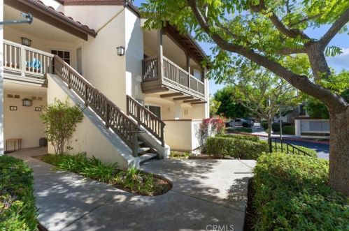 161 Cross Creek Rd, Orange CA  92869-5807 exterior