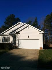 106 Kylie Savannah Ct, Cary NC  27511-3877 exterior