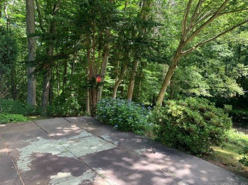 14 Sypher Rd, Chester CT  06412-1033 exterior