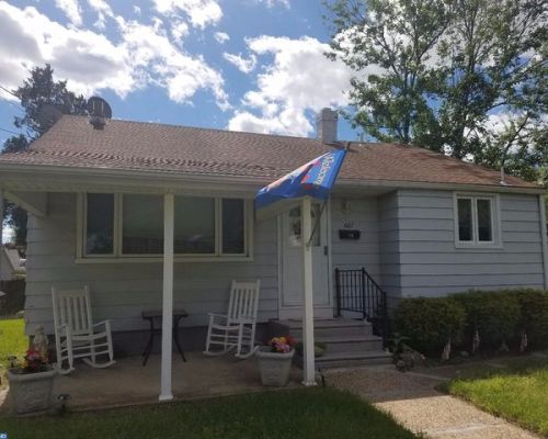 607 Wheatley Ave, Beverly, NJ 08010-1047