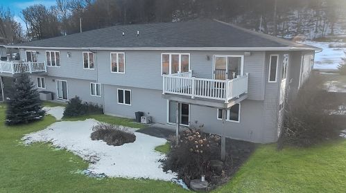 8695 Swan View Ln, Reno, MN 55919-4501
