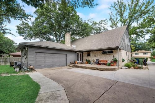 3001 Ridgedale Dr, Garland TX 75041-3326 exterior