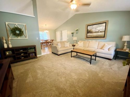 20 Hazelnut Ct, Porterdale, GA 30016-5599