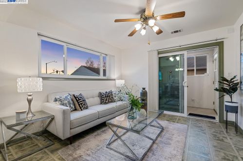 1381 Marybelle Ave, San Leandro CA 94577-2319 exterior