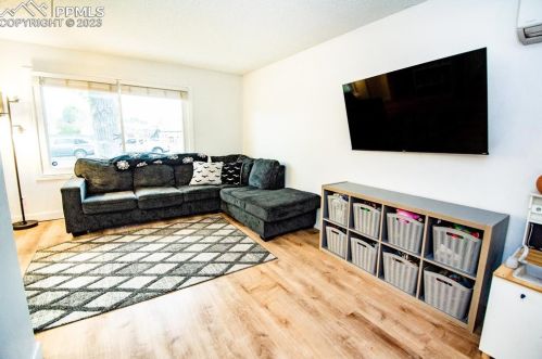 4760 Decatur St, Englewood CO  80110-6345 exterior