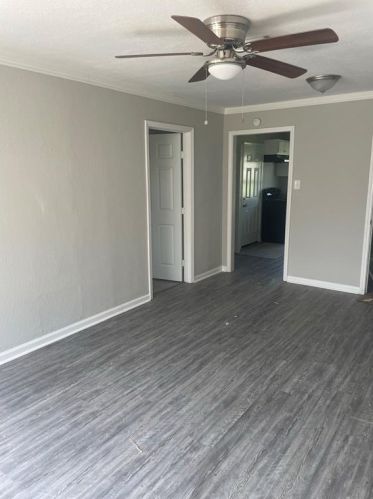 1005 Southampton St, Angleton TX  77515-3539 exterior