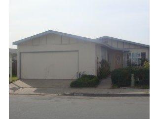 1667 Klamath Dr, Salinas, CA 93906-2133