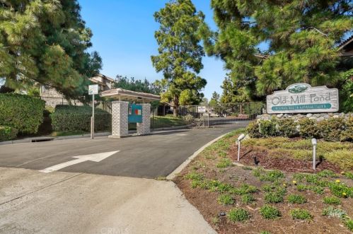 26972 Mill Pond Rd, Dana Point, CA 92624-1633