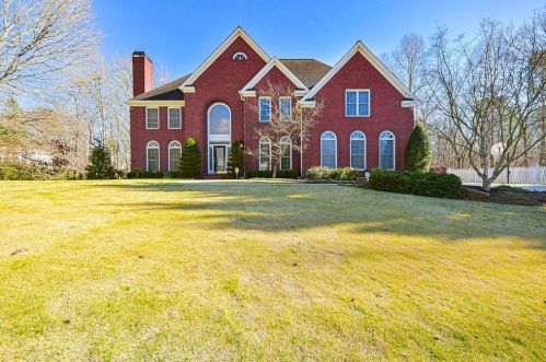 4660 Hamden Forest Dr, Atlanta, GA 30331-7330