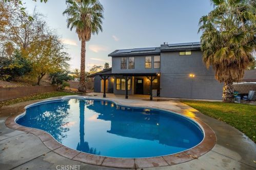 42320 La Gabriella Dr, Lancaster CA  93536-3568 exterior