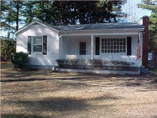 323 School St, Ridgeville, SC 29472-8042