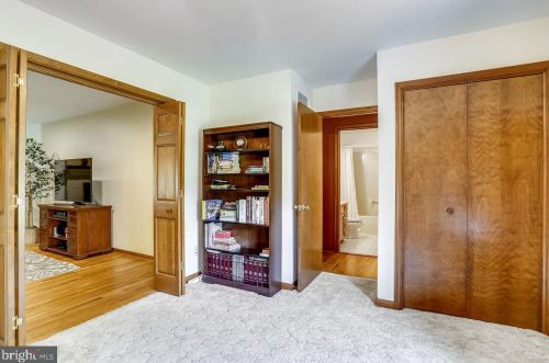 737 Sharpsburg Dr, Davidsonville MD 21035-1927 exterior