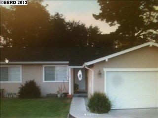 2212 Yukon St, Concord CA  94520-1349 exterior
