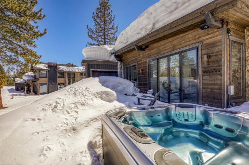 9218 Heartwood Dr, Truckee CA  96161-5196 exterior