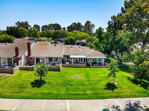 5255 Thorn Tree Ln, Irvine CA  92612-2346 exterior