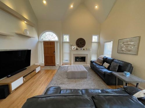 1902 Connemara Dr, Atlanta GA  30341-1567 exterior