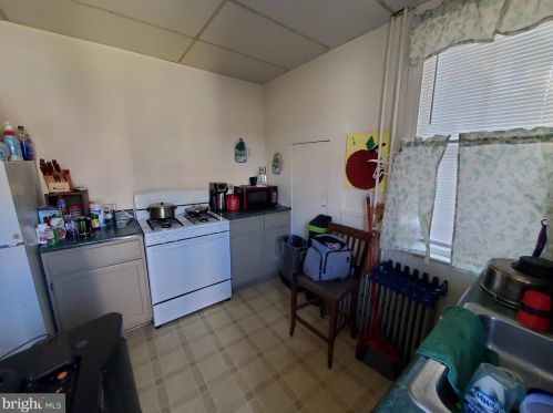 40 Belvidere Ave, York PA 17401-3345 exterior