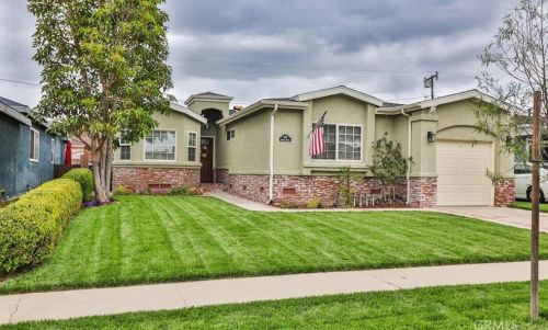 920 Hickory Ave, Torrance, CA 90503-5232