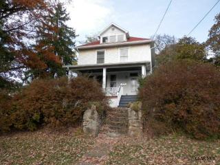 634 Belmont St, Johnstown PA  15904-2248 exterior