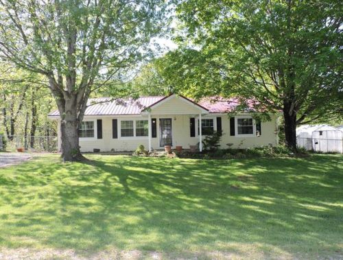 33278 Brittany Ln, Damascus, VA 24236-2942