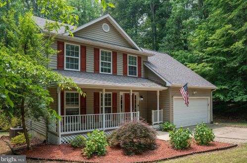 9305 Inaugural Dr, Owens, VA 22485-7078
