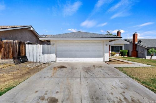 6278 Cross River Dr, Riverside CA  92509-6935 exterior