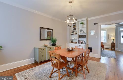 624 Pne St, Lancaster PA  17603-2824 exterior