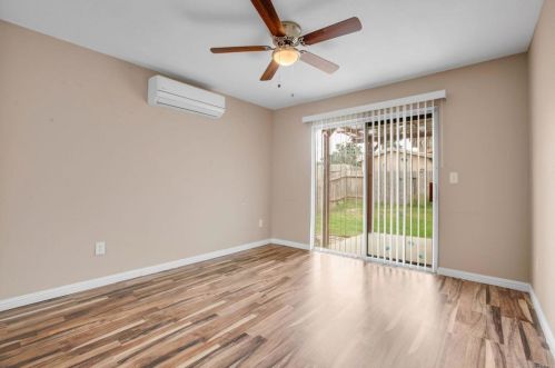 4621 Calle Del Palo, Oceanside CA  92057-5217 exterior