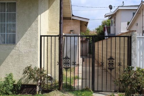 728 Columbus Ave, Glendale CA  91203-1302 exterior