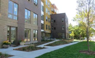 2320 Marshall Ave, Saint Paul MN  55104-5700 exterior