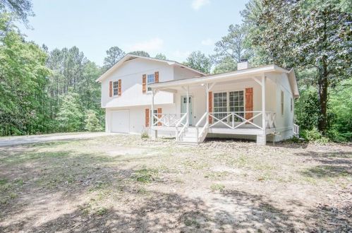 118 Mountain View Rd, Buchanan, GA 30113-3759