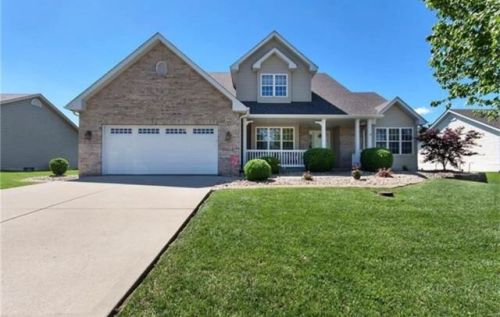 2625 Fieldstone Dr, Maryville, IL 62062-6435