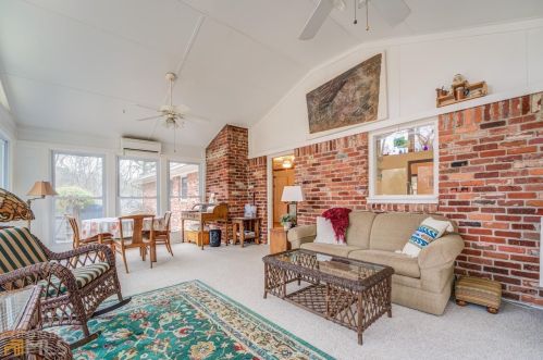 1250 Pine Knoll Ln, Conyers GA  30013-1246 exterior