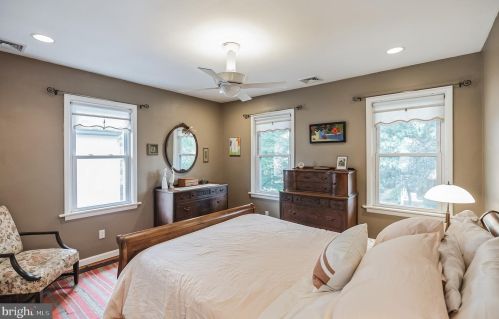 124 Smt Ave, Haddonfield NJ 08033-3315 exterior