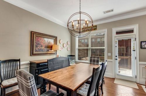 3639 Brookleigh Ln, Atlanta GA  30319-2219 exterior