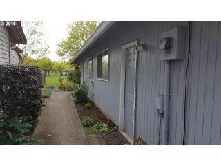 2904 Caples Ave, Vancouver, WA 98661-6105