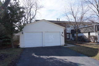 229 Walker Dr, Lemont IL  60440-2027 exterior