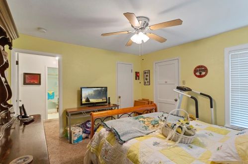 9000 Rowland Dr, Fort Worth TX  76108-2225 exterior