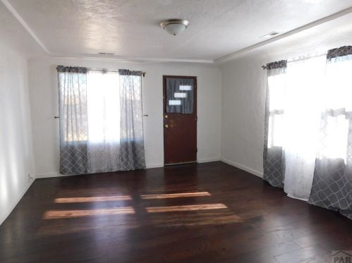 1135 25th Ln, Pueblo, CO 81006-2011