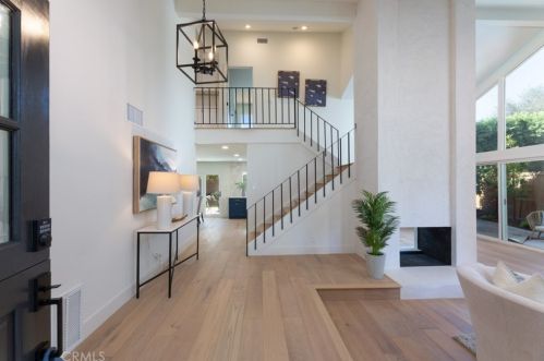 5812 Carbeck Dr, Huntington Beach CA  92648-1009 exterior