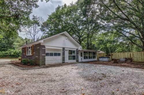 1270 Old Covington Rd, Conyers GA  30012-5407 exterior