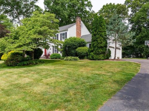110 Brick Kiln Pl, Cheshire, CT 06410-3039
