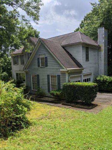 1729 Canton Ln, Marietta, GA 30062-2679